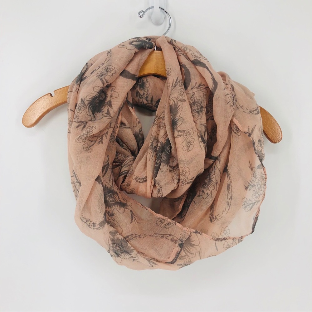 Infinity Scarf - Picture 4 of 4